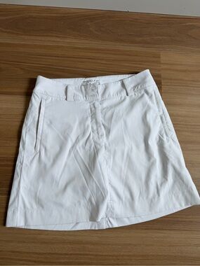 NIKE Women Golf Skort with Front Pockets